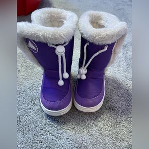 Girls snow boots
